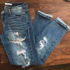 Destroyed Jeans